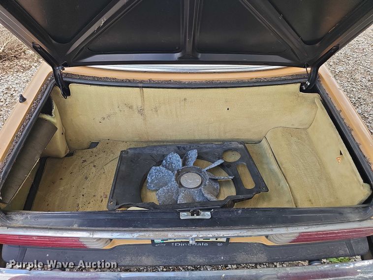 image for item EH8971 1980 Mercedes-Benz 450SL 