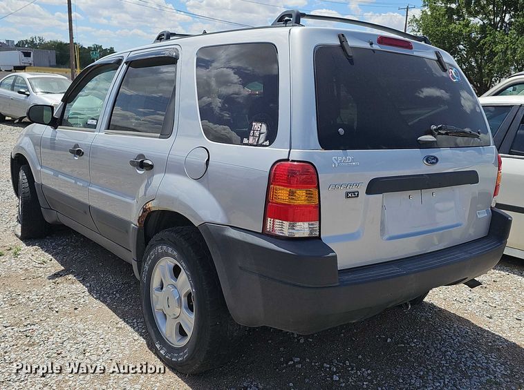image for item EH8972 2003 Ford Escape XLT SUV