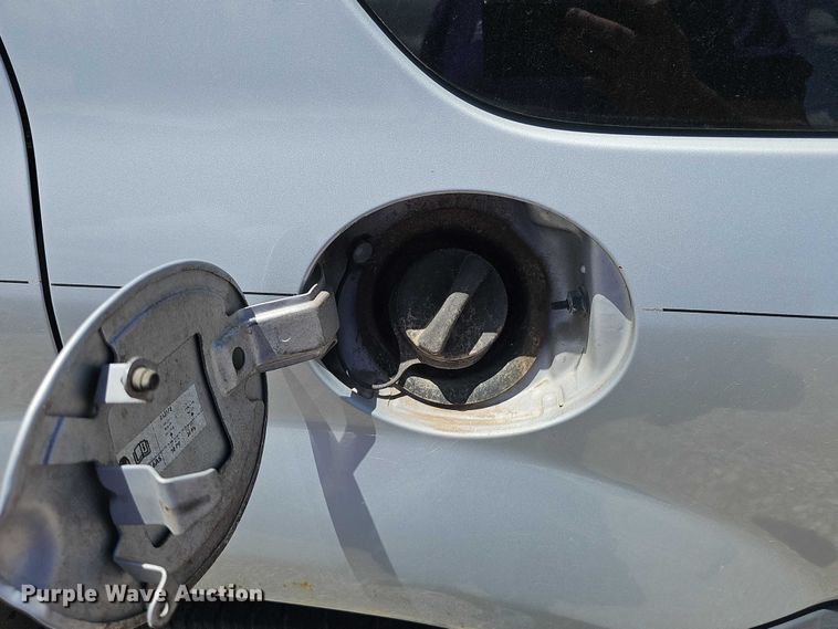 image for item EH8972 2003 Ford Escape XLT SUV