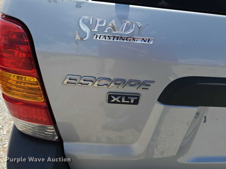 image for item EH8972 2003 Ford Escape XLT SUV