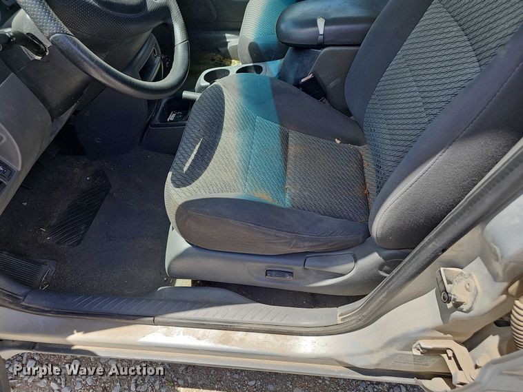 image for item EH8972 2003 Ford Escape XLT SUV