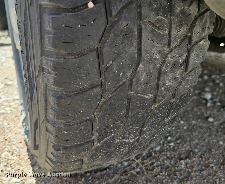 image for item EH8972 2003 Ford Escape XLT SUV