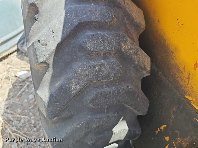 image for item EH8973 Lahman skid steer loader