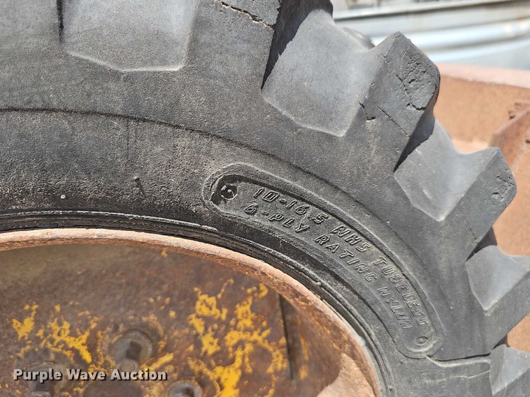 image for item EH8973 Lahman skid steer loader