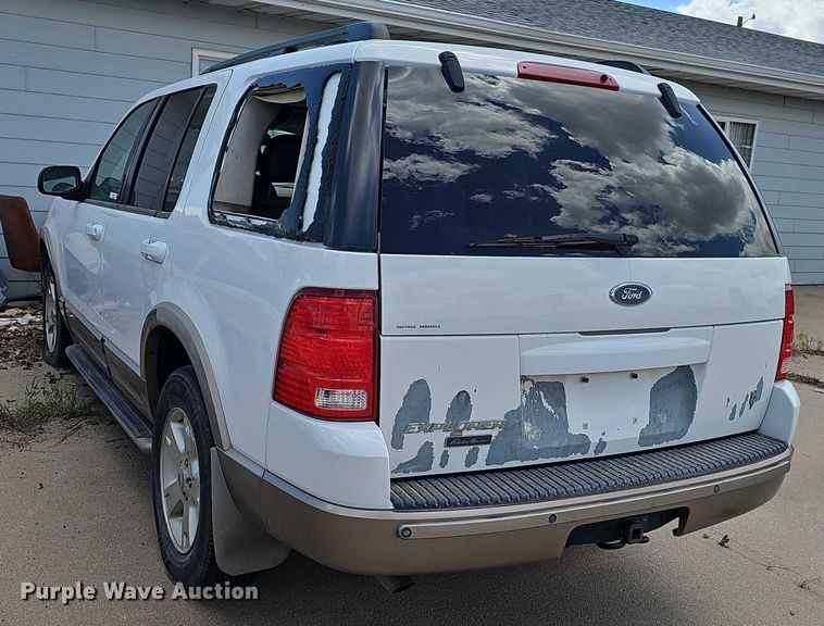 image for item EH8975 2003 Ford Explorer Eddie Bauer SUV