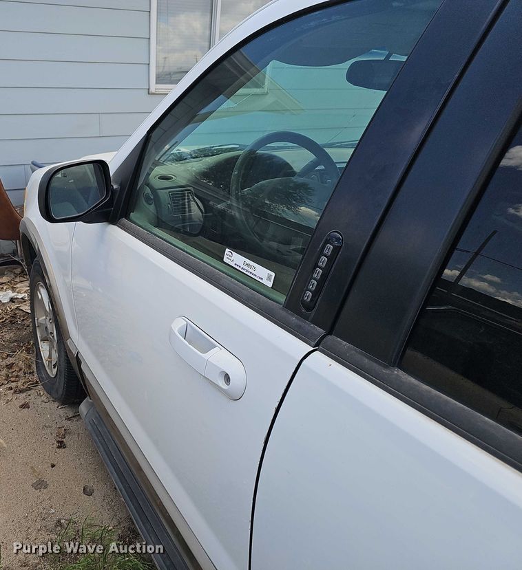 image for item EH8975 2003 Ford Explorer Eddie Bauer SUV