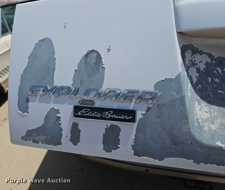 image for item EH8975 2003 Ford Explorer Eddie Bauer SUV
