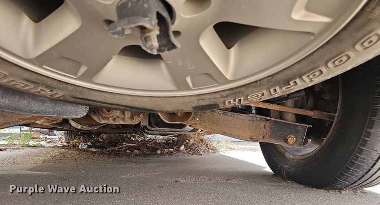 image for item EH8975 2003 Ford Explorer Eddie Bauer SUV