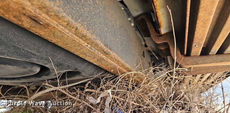 image for item EH8975 2003 Ford Explorer Eddie Bauer SUV