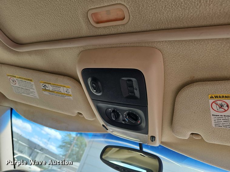 image for item EH8975 2003 Ford Explorer Eddie Bauer SUV