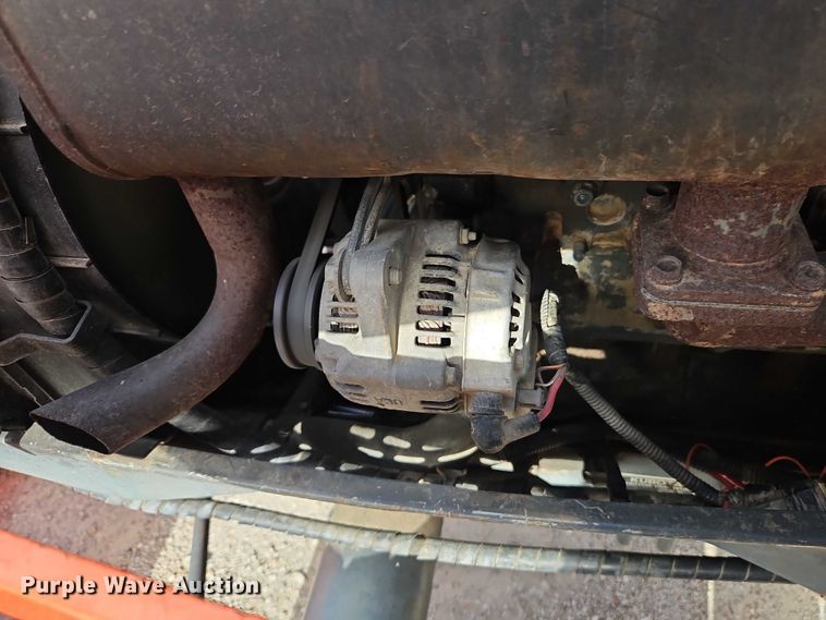 image for item EJ0040 Kubota L4310D MFWD tractor