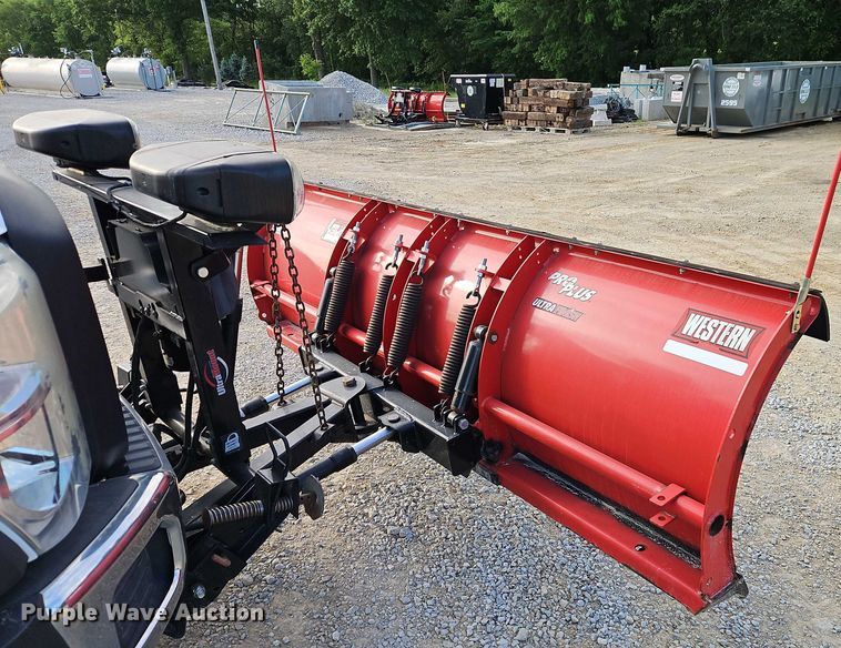 image for item EJ0043 2014 Ford F450 Super Duty XL dump flatbed truck