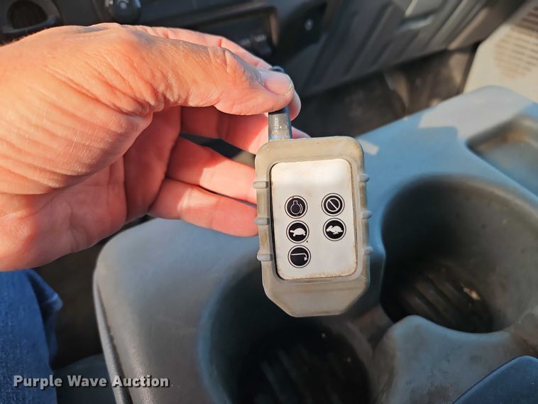 image for item EJ0043 2014 Ford F450 Super Duty XL dump flatbed truck