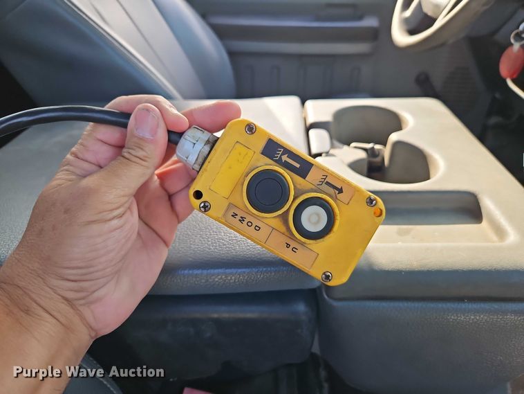 image for item EJ0043 2014 Ford F450 Super Duty XL dump flatbed truck