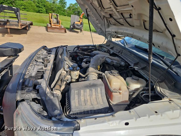 image for item EJ0043 2014 Ford F450 Super Duty XL dump flatbed truck