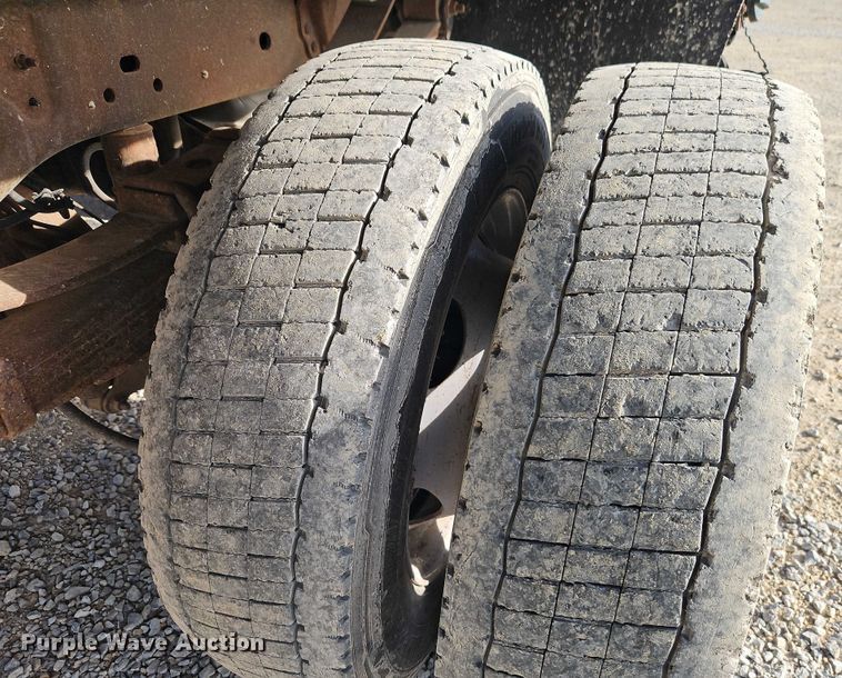 image for item EJ0043 2014 Ford F450 Super Duty XL dump flatbed truck