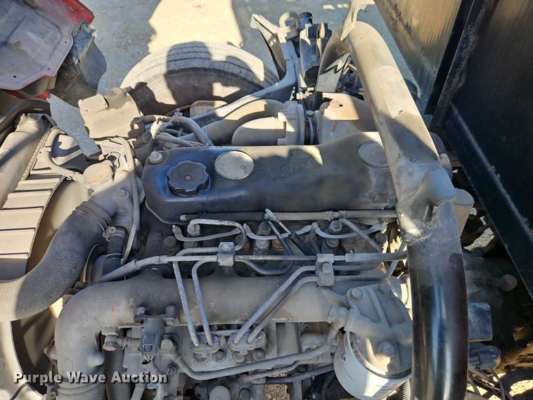 image for item EJ0044 2003 Mitsubishi Fuso flatbed truck