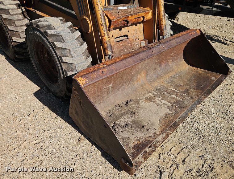 image for item EJ0045 2002 Case 85XT skid steer loader