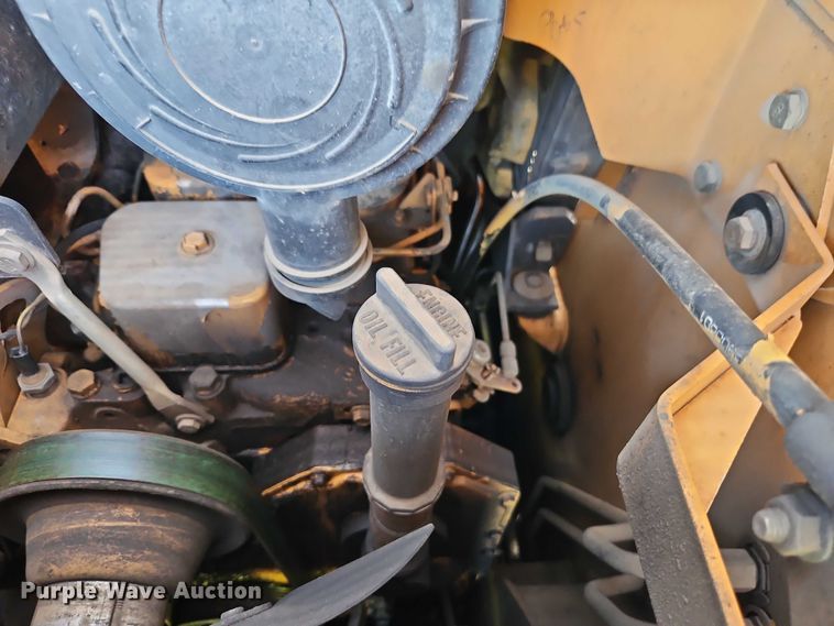 image for item EJ0045 2002 Case 85XT skid steer loader