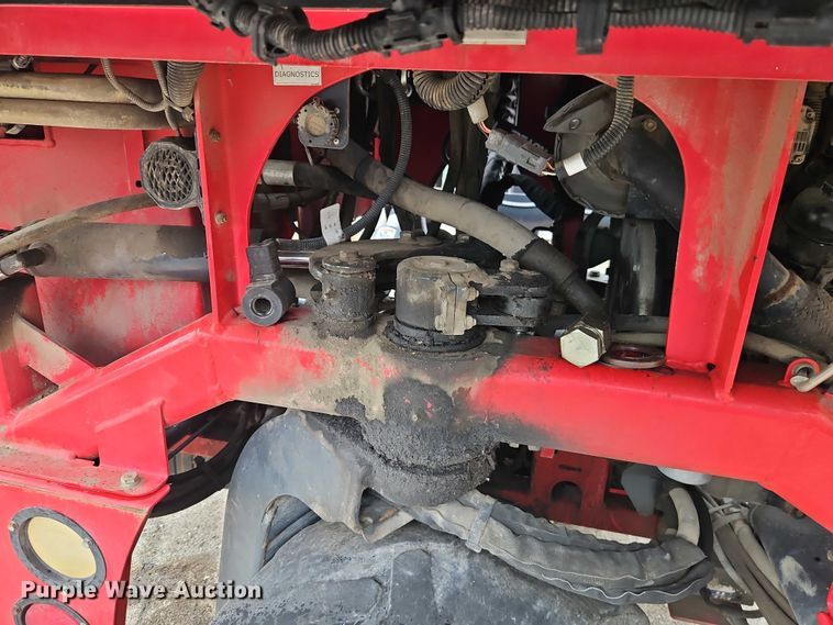 image for item EJ0047 2016 Moffett M8 55.4 forklift