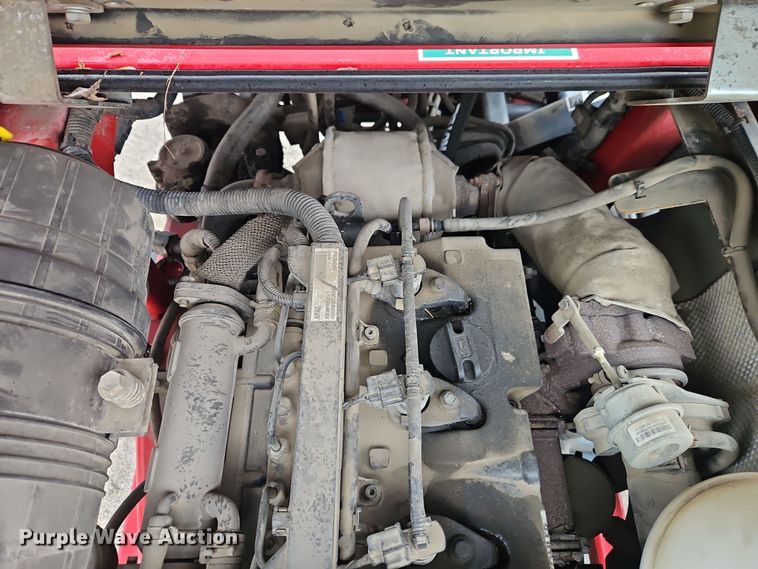 image for item EJ0047 2016 Moffett M8 55.4 forklift