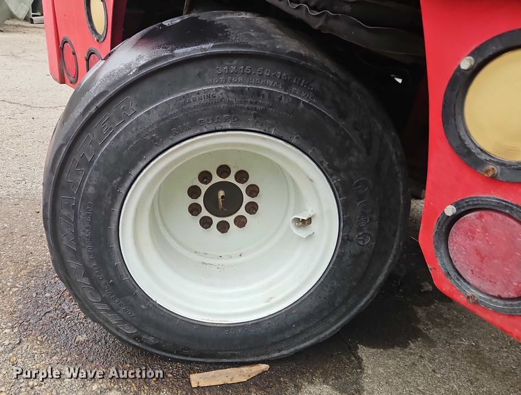 image for item EJ0047 2016 Moffett M8 55.4 forklift