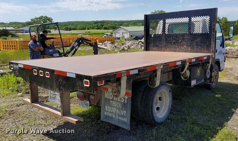 image for item EJ0061 2003 GMC W4 dump flatbed truck