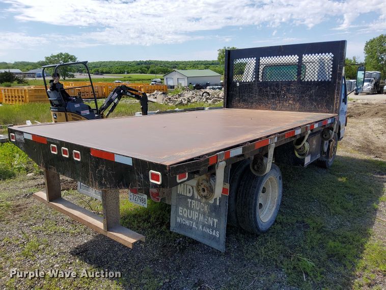 image for item EJ0061 2003 GMC W4 dump flatbed truck