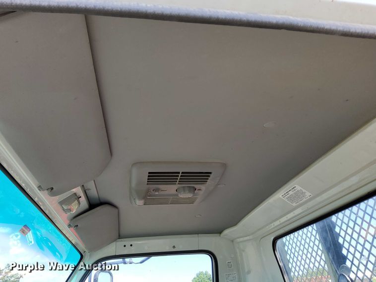 image for item EJ0061 2003 GMC W4 dump flatbed truck