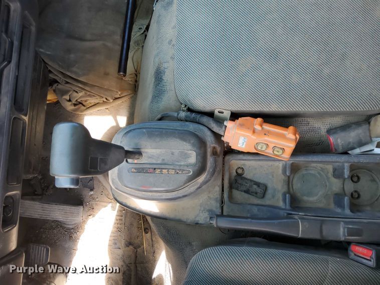 image for item EJ0061 2003 GMC W4 dump flatbed truck