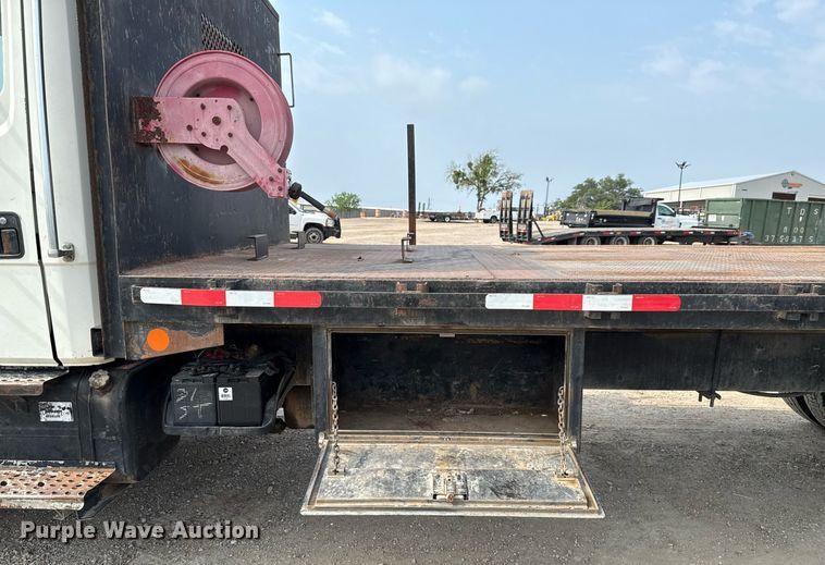 image for item EJ3744 2003 Freightliner FL80 flatbed truck