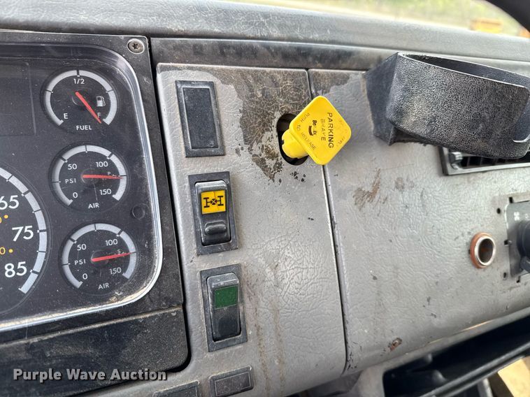 image for item EJ3744 2003 Freightliner FL80 flatbed truck