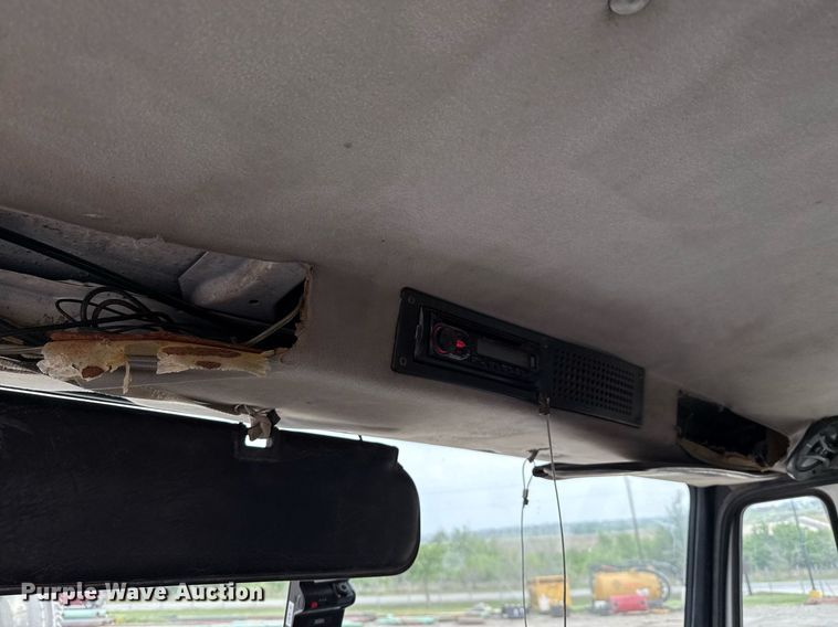 image for item EJ3744 2003 Freightliner FL80 flatbed truck