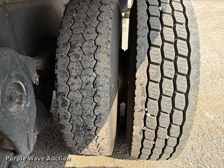 image for item EJ3744 2003 Freightliner FL80 flatbed truck