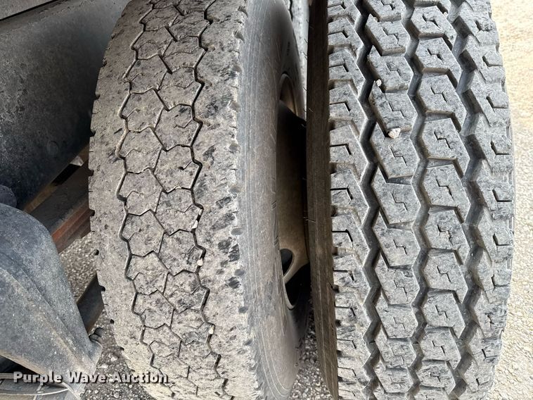 image for item EJ3744 2003 Freightliner FL80 flatbed truck