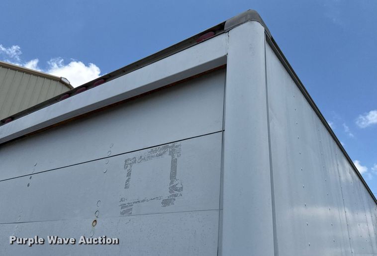 image for item EJ3827 2007 Isuzu NPR box truck