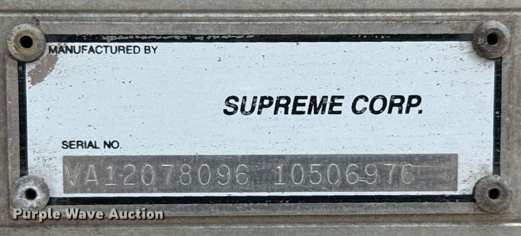 image for item EJ3827 2007 Isuzu NPR box truck