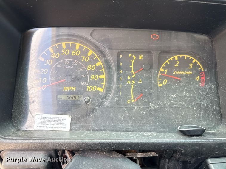 image for item EJ3827 2007 Isuzu NPR box truck