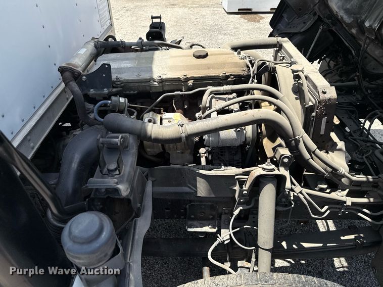 image for item EJ3827 2007 Isuzu NPR box truck