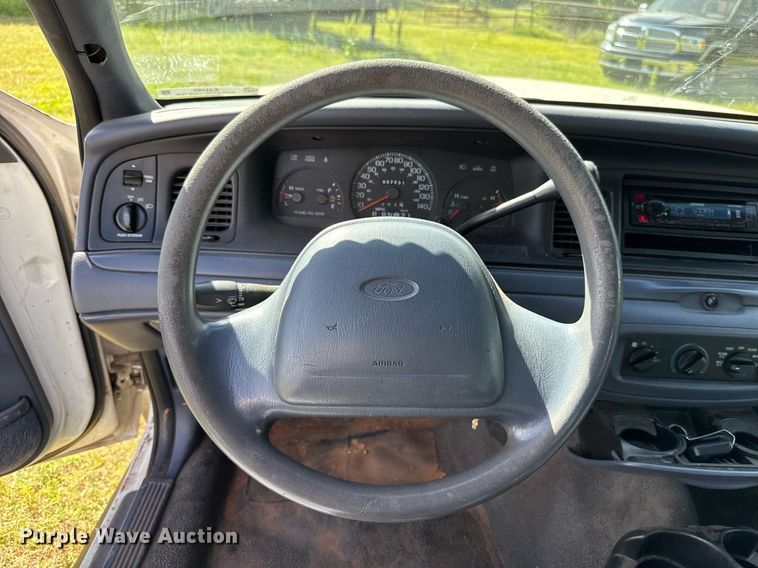 image for item EJ4489 1998 Ford Crown Victoria Police Interceptor  