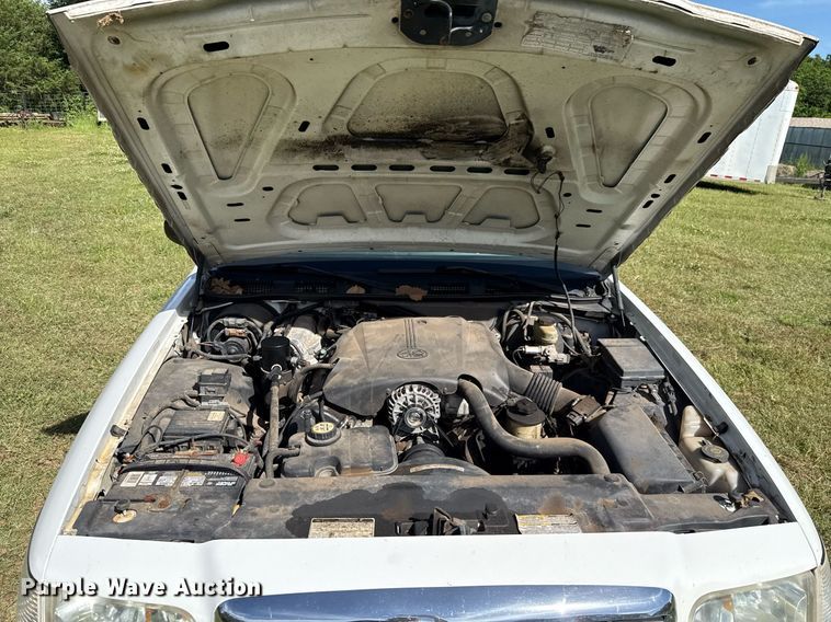 image for item EJ4489 1998 Ford Crown Victoria Police Interceptor  