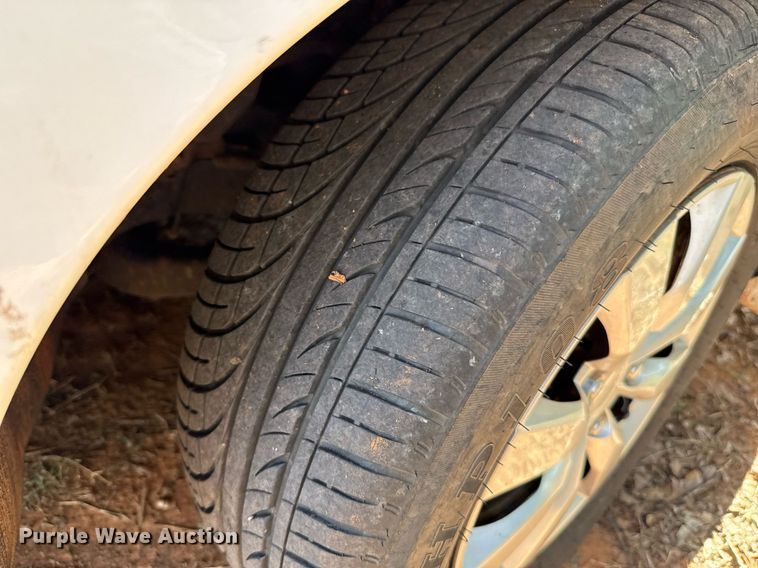 image for item EJ4489 1998 Ford Crown Victoria Police Interceptor  