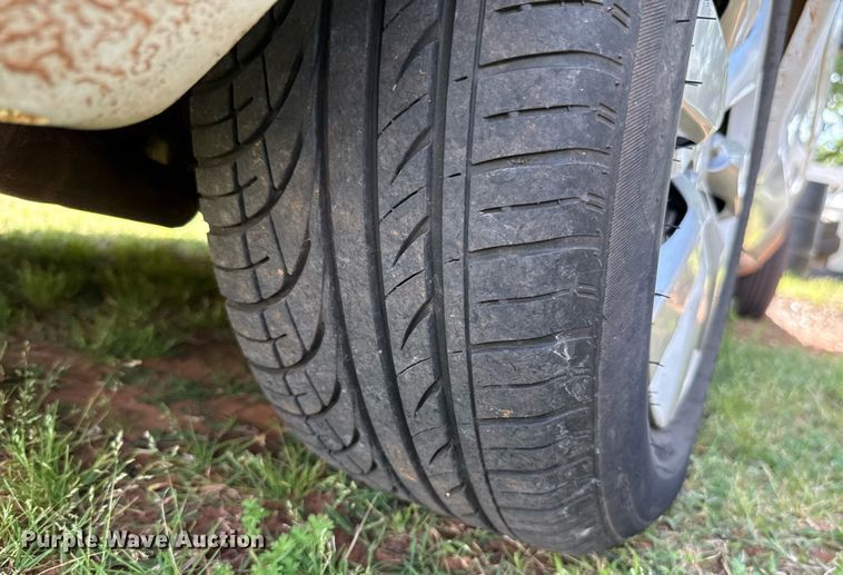 image for item EJ4489 1998 Ford Crown Victoria Police Interceptor  