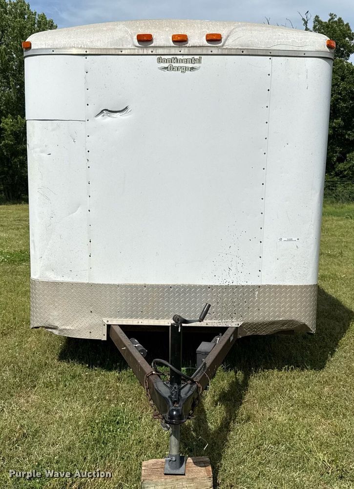 image for item EJ4490 2009 Express  Trailer enclosed cargo trailer
