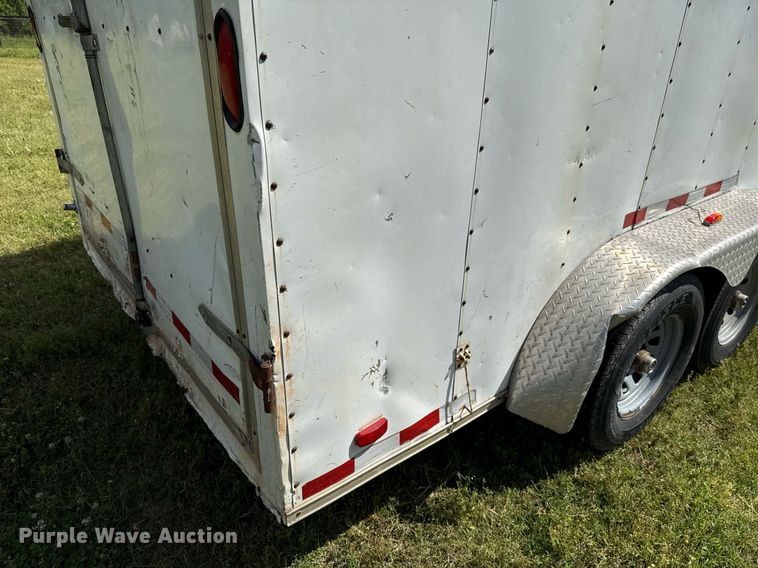 image for item EJ4490 2009 Express  Trailer enclosed cargo trailer