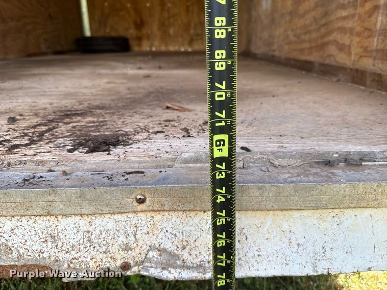 image for item EJ4490 2009 Express  Trailer enclosed cargo trailer