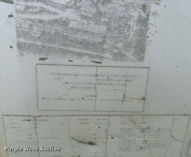 image for item EJ4490 2009 Express  Trailer enclosed cargo trailer