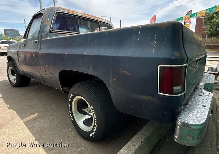 image for item EJ4493 1984 Chevrolet C10 pickup truck