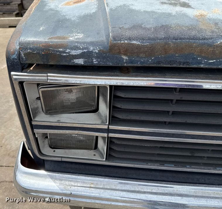 image for item EJ4493 1984 Chevrolet C10 pickup truck