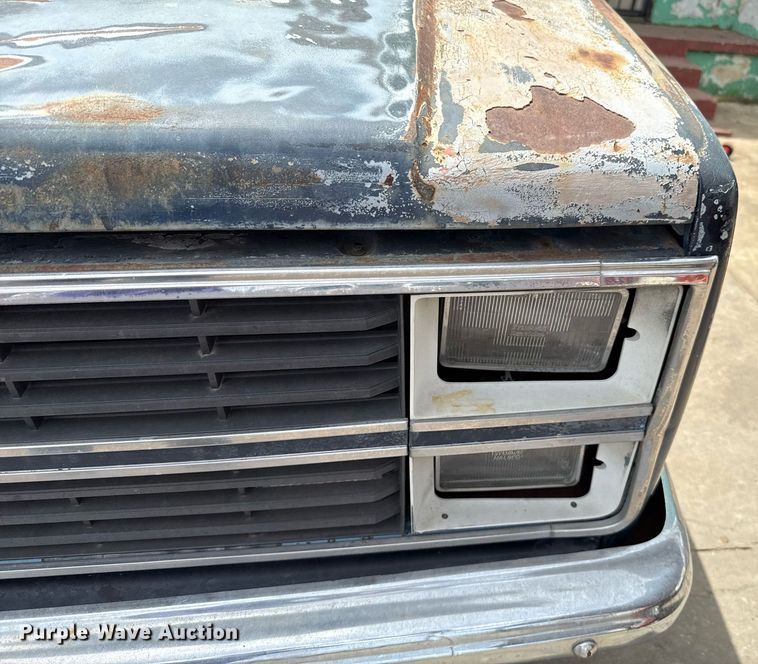 image for item EJ4493 1984 Chevrolet C10 pickup truck